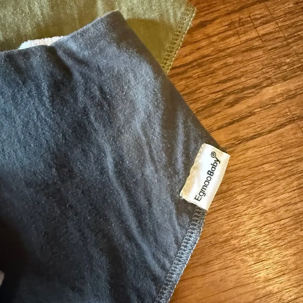 KeaBabies Egmao baby fleece and muslin baby bandana bibs